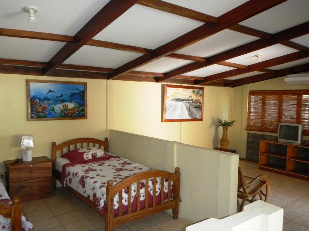 Punta Roca Surf Resort La Libertad Camera foto