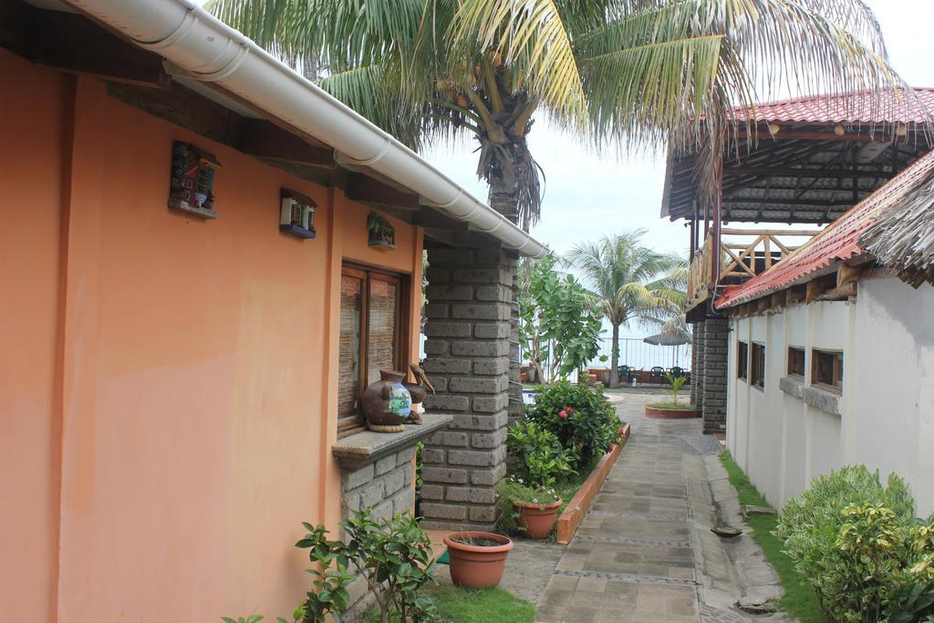 Punta Roca Surf Resort La Libertad Camera foto